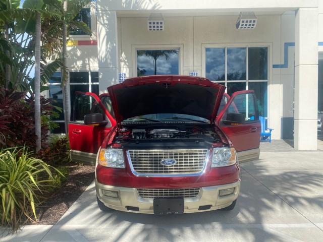 2006 Redfire Metallic /Medium Parchment Ford Expedition Eddie Bauer 1 OWNER FL (1FMPU17556L) with an 5.4L SOHC SEFI 24-Valve V8 Engine engine, Automatic transmission, located at 4701 North Dixie Hwy, Pompano Beach, FL, 33064, (954) 422-2889, 26.240938, -80.123474 - OUR WEBPAGE FLORIDACARS1.COM HAS OVER 100 PHOTOS AND FREE CARFAX LINK 2006 FORD EXPEDITION EDDIE BAUER VIN: 1FMPU17556LA63057 1 F M P U 1 7 5 5 6 L A 6 3 0 5 7 4 DOOR WAGON/SPORT UTILITY 5.4L V8 F SOHC GASOLINE REAR WHEEL DRIVE Top Features Alloy Wheels Leather Seats Memory Seat(s) Power Folding Thi - Photo#16