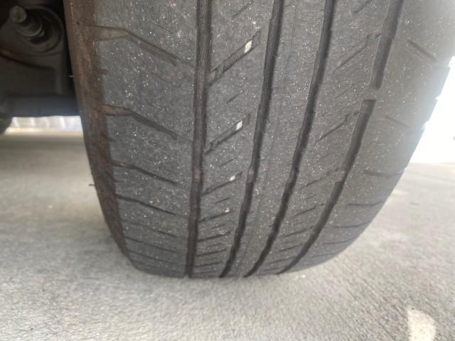 2006 Redfire Metallic /Medium Parchment Ford Expedition Eddie Bauer 1 OWNER FL (1FMPU17556L) with an 5.4L SOHC SEFI 24-Valve V8 Engine engine, Automatic transmission, located at 4701 North Dixie Hwy, Pompano Beach, FL, 33064, (954) 422-2889, 26.240938, -80.123474 - OUR WEBPAGE FLORIDACARS1.COM HAS OVER 100 PHOTOS AND FREE CARFAX LINK 2006 FORD EXPEDITION EDDIE BAUER VIN: 1FMPU17556LA63057 1 F M P U 1 7 5 5 6 L A 6 3 0 5 7 4 DOOR WAGON/SPORT UTILITY 5.4L V8 F SOHC GASOLINE REAR WHEEL DRIVE Top Features Alloy Wheels Leather Seats Memory Seat(s) Power Folding Thi - Photo#20