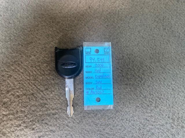 2006 Redfire Metallic /Medium Parchment Ford Expedition Eddie Bauer 1 OWNER FL (1FMPU17556L) with an 5.4L SOHC SEFI 24-Valve V8 Engine engine, Automatic transmission, located at 4701 North Dixie Hwy, Pompano Beach, FL, 33064, (954) 422-2889, 26.240938, -80.123474 - OUR WEBPAGE FLORIDACARS1.COM HAS OVER 100 PHOTOS AND FREE CARFAX LINK 2006 FORD EXPEDITION EDDIE BAUER VIN: 1FMPU17556LA63057 1 F M P U 1 7 5 5 6 L A 6 3 0 5 7 4 DOOR WAGON/SPORT UTILITY 5.4L V8 F SOHC GASOLINE REAR WHEEL DRIVE Top Features Alloy Wheels Leather Seats Memory Seat(s) Power Folding Thi - Photo#23