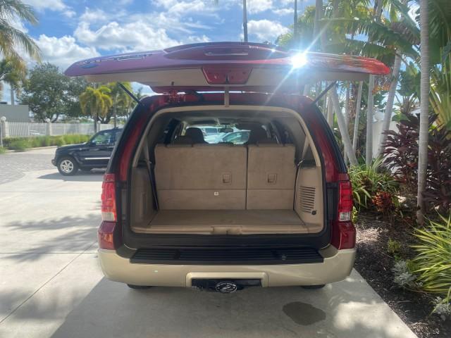 2006 Redfire Metallic /Medium Parchment Ford Expedition Eddie Bauer 1 OWNER FL (1FMPU17556L) with an 5.4L SOHC SEFI 24-Valve V8 Engine engine, Automatic transmission, located at 4701 North Dixie Hwy, Pompano Beach, FL, 33064, (954) 422-2889, 26.240938, -80.123474 - OUR WEBPAGE FLORIDACARS1.COM HAS OVER 100 PHOTOS AND FREE CARFAX LINK 2006 FORD EXPEDITION EDDIE BAUER VIN: 1FMPU17556LA63057 1 F M P U 1 7 5 5 6 L A 6 3 0 5 7 4 DOOR WAGON/SPORT UTILITY 5.4L V8 F SOHC GASOLINE REAR WHEEL DRIVE Top Features Alloy Wheels Leather Seats Memory Seat(s) Power Folding Thi - Photo#81