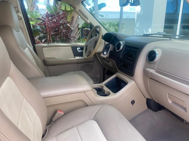 2006 Redfire Metallic /Medium Parchment Ford Expedition Eddie Bauer 1 OWNER FL (1FMPU17556L) with an 5.4L SOHC SEFI 24-Valve V8 Engine engine, Automatic transmission, located at 4701 North Dixie Hwy, Pompano Beach, FL, 33064, (954) 422-2889, 26.240938, -80.123474 - OUR WEBPAGE FLORIDACARS1.COM HAS OVER 100 PHOTOS AND FREE CARFAX LINK 2006 FORD EXPEDITION EDDIE BAUER VIN: 1FMPU17556LA63057 1 F M P U 1 7 5 5 6 L A 6 3 0 5 7 4 DOOR WAGON/SPORT UTILITY 5.4L V8 F SOHC GASOLINE REAR WHEEL DRIVE Top Features Alloy Wheels Leather Seats Memory Seat(s) Power Folding Thi - Photo#99