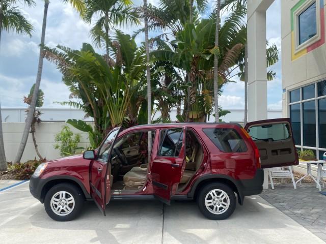2003 Chianti Red Pearl /Saddle Honda CR-V EX 4WD NICE CLEAN SUNROOF (JHLRD78843C) with an 2.4L DOHC i-VTEC 16-Valve I4 Engine engine, Automatic transmission, located at 4701 North Dixie Hwy, Pompano Beach, FL, 33064, (954) 422-2889, 26.240938, -80.123474 - OUR WEBPAGE FLORIDACARS1.COM HAS OVER 100 PHOTOS AND FREE CARFAX LINK 2003 HONDA CR-V EX VIN: JHLRD78843C024323 J H L R D 7 8 8 4 3 C 0 2 4 3 2 3 4 DOOR WAGON/SPORT UTILITY 2.4L I4 F DOHC GASOLINE ALL WHEEL DRIVE Basic Features ABS Brakes AM/FM Stereo Air Conditioning Automatic Transmission Sunroof - Photo#8