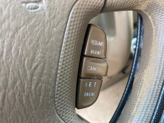 2003 Chianti Red Pearl /Saddle Honda CR-V EX 4WD NICE CLEAN SUNROOF (JHLRD78843C) with an 2.4L DOHC i-VTEC 16-Valve I4 Engine engine, Automatic transmission, located at 4701 North Dixie Hwy, Pompano Beach, FL, 33064, (954) 422-2889, 26.240938, -80.123474 - OUR WEBPAGE FLORIDACARS1.COM HAS OVER 100 PHOTOS AND FREE CARFAX LINK 2003 HONDA CR-V EX VIN: JHLRD78843C024323 J H L R D 7 8 8 4 3 C 0 2 4 3 2 3 4 DOOR WAGON/SPORT UTILITY 2.4L I4 F DOHC GASOLINE ALL WHEEL DRIVE Basic Features ABS Brakes AM/FM Stereo Air Conditioning Automatic Transmission Sunroof - Photo#39