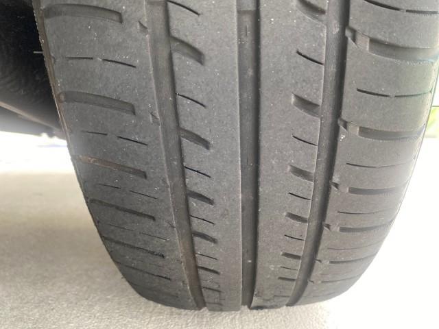 2003 Chianti Red Pearl /Saddle Honda CR-V EX 4WD NICE CLEAN SUNROOF (JHLRD78843C) with an 2.4L DOHC i-VTEC 16-Valve I4 Engine engine, Automatic transmission, located at 4701 North Dixie Hwy, Pompano Beach, FL, 33064, (954) 422-2889, 26.240938, -80.123474 - OUR WEBPAGE FLORIDACARS1.COM HAS OVER 100 PHOTOS AND FREE CARFAX LINK 2003 HONDA CR-V EX VIN: JHLRD78843C024323 J H L R D 7 8 8 4 3 C 0 2 4 3 2 3 4 DOOR WAGON/SPORT UTILITY 2.4L I4 F DOHC GASOLINE ALL WHEEL DRIVE Basic Features ABS Brakes AM/FM Stereo Air Conditioning Automatic Transmission Sunroof - Photo#79