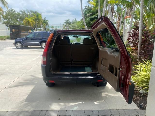 2003 Chianti Red Pearl /Saddle Honda CR-V EX 4WD NICE CLEAN SUNROOF (JHLRD78843C) with an 2.4L DOHC i-VTEC 16-Valve I4 Engine engine, Automatic transmission, located at 4701 North Dixie Hwy, Pompano Beach, FL, 33064, (954) 422-2889, 26.240938, -80.123474 - OUR WEBPAGE FLORIDACARS1.COM HAS OVER 100 PHOTOS AND FREE CARFAX LINK 2003 HONDA CR-V EX VIN: JHLRD78843C024323 J H L R D 7 8 8 4 3 C 0 2 4 3 2 3 4 DOOR WAGON/SPORT UTILITY 2.4L I4 F DOHC GASOLINE ALL WHEEL DRIVE Basic Features ABS Brakes AM/FM Stereo Air Conditioning Automatic Transmission Sunroof - Photo#85