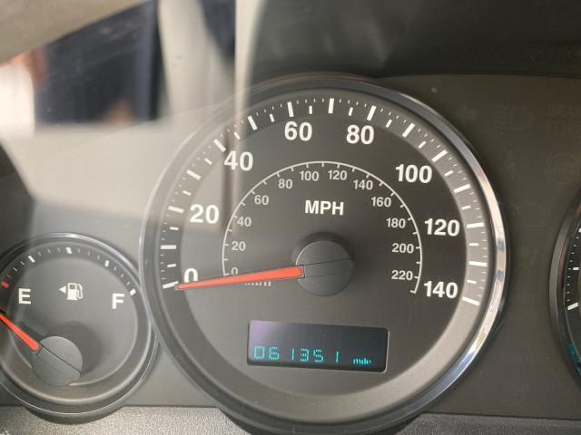 2005 Stone White /Medium Slate Gray Jeep Grand Cherokee Laredo LOW MILES 61,351 (1J4GS48K85C) with an 3.7L V6 Power Tech Engine engine, Automatic transmission, located at 4701 North Dixie Hwy, Pompano Beach, FL, 33064, (954) 422-2889, 26.240938, -80.123474 - OUR WEBPAGE FLORIDACARS1.COM HAS OVER 100 PHOTOS AND FREE CARFAX LINK 2005 JEEP GRAND CHEROKEE LAREDO VIN: 1J4GS48K85C634226 1 J 4 G S 4 8 K 8 5 C 6 3 4 2 2 6 4 DOOR WAGON/SPORT UTILITY 3.7L V6 F GASOLINE REAR WHEEL DRIVE Features ABS Brakes Air Conditioning Alloy Wheels AM/FM Stereo Automatic Trans - Photo#18