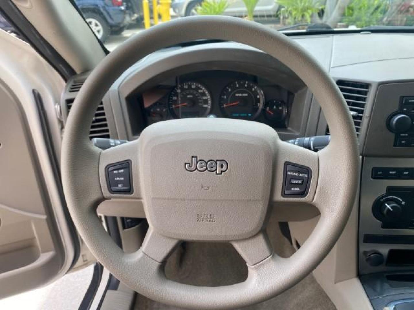 2005 Stone White /Medium Slate Gray Jeep Grand Cherokee Laredo LOW MILES 61,347 (1J4GS48K85C) with an 3.7L V6 Power Tech Engine engine, Automatic transmission, located at 4701 North Dixie Hwy, Pompano Beach, FL, 33064, (954) 422-2889, 26.240938, -80.123474 - OUR WEBPAGE FLORIDACARS1.COM HAS OVER 100 PHOTOS AND FREE CARFAX LINK 2005 JEEP GRAND CHEROKEE LAREDO VIN: 1J4GS48K85C634226 1 J 4 G S 4 8 K 8 5 C 6 3 4 2 2 6 4 DOOR WAGON/SPORT UTILITY 3.7L V6 F GASOLINE REAR WHEEL DRIVE Features ABS Brakes Air Conditioning Alloy Wheels AM/FM Stereo Automatic Trans - Photo#40