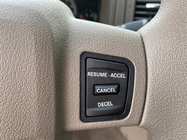 2005 Stone White /Medium Slate Gray Jeep Grand Cherokee Laredo LOW MILES 61,351 (1J4GS48K85C) with an 3.7L V6 Power Tech Engine engine, Automatic transmission, located at 4701 North Dixie Hwy, Pompano Beach, FL, 33064, (954) 422-2889, 26.240938, -80.123474 - OUR WEBPAGE FLORIDACARS1.COM HAS OVER 100 PHOTOS AND FREE CARFAX LINK 2005 JEEP GRAND CHEROKEE LAREDO VIN: 1J4GS48K85C634226 1 J 4 G S 4 8 K 8 5 C 6 3 4 2 2 6 4 DOOR WAGON/SPORT UTILITY 3.7L V6 F GASOLINE REAR WHEEL DRIVE Features ABS Brakes Air Conditioning Alloy Wheels AM/FM Stereo Automatic Trans - Photo#42