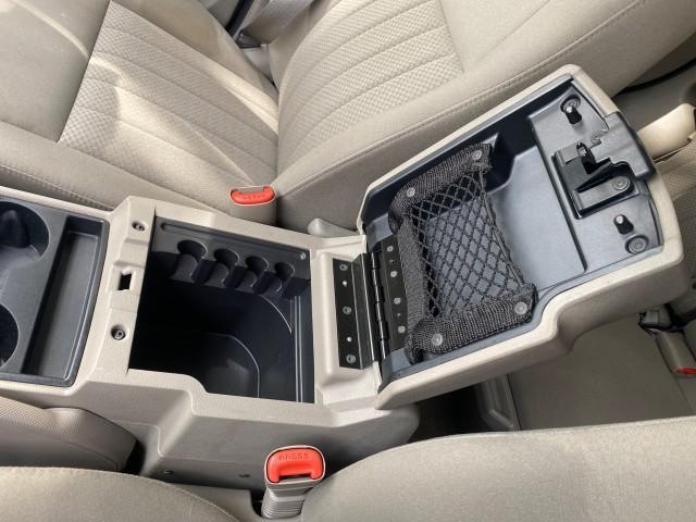 2005 Stone White /Medium Slate Gray Jeep Grand Cherokee Laredo LOW MILES 61,351 (1J4GS48K85C) with an 3.7L V6 Power Tech Engine engine, Automatic transmission, located at 4701 North Dixie Hwy, Pompano Beach, FL, 33064, (954) 422-2889, 26.240938, -80.123474 - OUR WEBPAGE FLORIDACARS1.COM HAS OVER 100 PHOTOS AND FREE CARFAX LINK 2005 JEEP GRAND CHEROKEE LAREDO VIN: 1J4GS48K85C634226 1 J 4 G S 4 8 K 8 5 C 6 3 4 2 2 6 4 DOOR WAGON/SPORT UTILITY 3.7L V6 F GASOLINE REAR WHEEL DRIVE Features ABS Brakes Air Conditioning Alloy Wheels AM/FM Stereo Automatic Trans - Photo#53