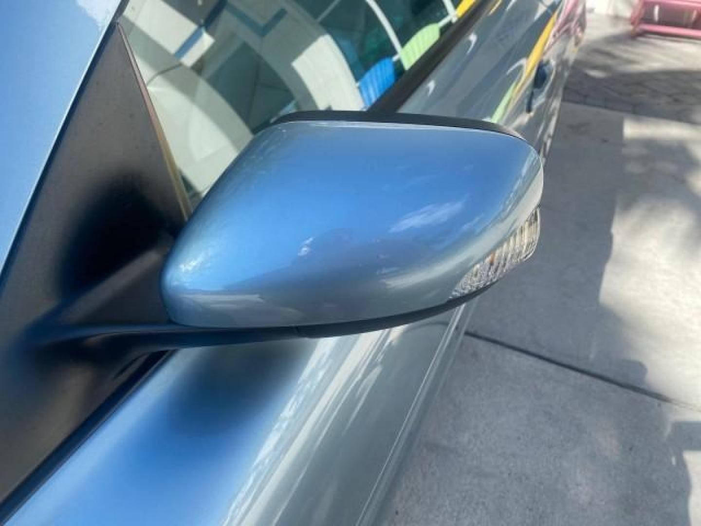 2006 Celestial Blue Metallic /Calcite Cream Volvo C70 LOW MILES 16,982 CONV (YV1MC68276J) with an 2.5L DOHC Turbocharged I5 Engine engine, Automatic transmission, located at 4701 North Dixie Hwy, Pompano Beach, FL, 33064, (954) 422-2889, 26.240938, -80.123474 - OUR WEBPAGE FLORIDACARS1.COM HAS OVER 100 PHOTOS AND FREE CARFAX LINK 2006 VOLVO C70 T5 ORIGINAL PRICE NEW : $41,510 VIN: YV1MC68276J006425 Y V 1 M C 6 8 2 7 6 J 0 0 6 4 2 5 CONVERTIBLE 2.5L I5 F GASOLINE FRONT WHEEL DRIVE Features ABS Brakes Air Conditioning Alloy Wheels AM/FM Stereo Automatic Tran - Photo#29