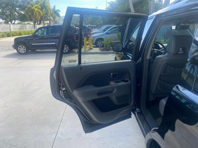 2008 Formal Black /Gray Honda Pilot EX-L 1 OWNER FL LOW-MILES 75,415 (5FNYF28548B) with an 3.5L SOHC MPFI 24-Valve i-VTEC V6 Engine engine, Automatic transmission, located at 4701 North Dixie Hwy, Pompano Beach, FL, 33064, (954) 422-2889, 26.240938, -80.123474 - OUR WEBPAGE FLORIDACARS1.COM HAS OVER 100 PHOTOS AND FREE CARFAX LINK 2008 HONDA PILOT EX-L VIN: 5FNYF28548B019659 5 F N Y F 2 8 5 4 8 B 0 1 9 6 5 9 4 DOOR WAGON/SPORT UTILITY 3.5L V6 F SOHC 24V GASOLINE FRONT WHEEL DRIVE Features ABS Brakes Air Conditioning Alloy Wheels AM/FM Stereo Automatic Trans - Photo#13