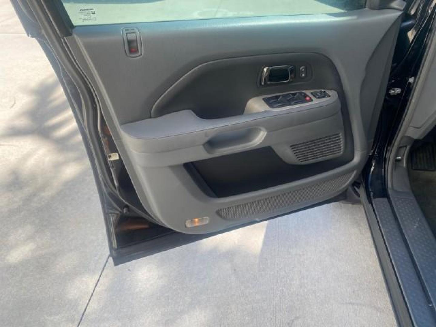 2008 Formal Black /Gray Honda Pilot EX-L 1 OWNER FL LOW-MILES 75,390 (5FNYF28548B) with an 3.5L SOHC MPFI 24-Valve i-VTEC V6 Engine engine, Automatic transmission, located at 4701 North Dixie Hwy, Pompano Beach, FL, 33064, (954) 422-2889, 26.240938, -80.123474 - OUR WEBPAGE FLORIDACARS1.COM HAS OVER 100 PHOTOS AND FREE CARFAX LINK 2008 HONDA PILOT EX-L VIN: 5FNYF28548B019659 5 F N Y F 2 8 5 4 8 B 0 1 9 6 5 9 4 DOOR WAGON/SPORT UTILITY 3.5L V6 F SOHC 24V GASOLINE FRONT WHEEL DRIVE Features ABS Brakes Air Conditioning Alloy Wheels AM/FM Stereo Automatic Trans - Photo#31