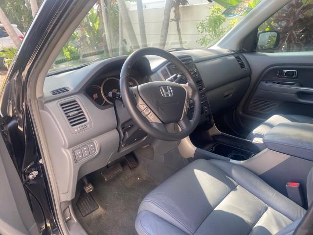 2008 Formal Black /Gray Honda Pilot EX-L 1 OWNER FL LOW-MILES 75,415 (5FNYF28548B) with an 3.5L SOHC MPFI 24-Valve i-VTEC V6 Engine engine, Automatic transmission, located at 4701 North Dixie Hwy, Pompano Beach, FL, 33064, (954) 422-2889, 26.240938, -80.123474 - OUR WEBPAGE FLORIDACARS1.COM HAS OVER 100 PHOTOS AND FREE CARFAX LINK 2008 HONDA PILOT EX-L VIN: 5FNYF28548B019659 5 F N Y F 2 8 5 4 8 B 0 1 9 6 5 9 4 DOOR WAGON/SPORT UTILITY 3.5L V6 F SOHC 24V GASOLINE FRONT WHEEL DRIVE Features ABS Brakes Air Conditioning Alloy Wheels AM/FM Stereo Automatic Trans - Photo#38