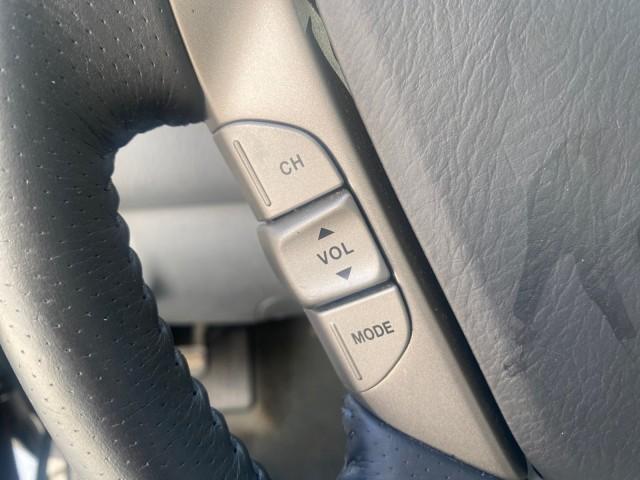 2008 Formal Black /Gray Honda Pilot EX-L 1 OWNER FL LOW-MILES 75,415 (5FNYF28548B) with an 3.5L SOHC MPFI 24-Valve i-VTEC V6 Engine engine, Automatic transmission, located at 4701 North Dixie Hwy, Pompano Beach, FL, 33064, (954) 422-2889, 26.240938, -80.123474 - OUR WEBPAGE FLORIDACARS1.COM HAS OVER 100 PHOTOS AND FREE CARFAX LINK 2008 HONDA PILOT EX-L VIN: 5FNYF28548B019659 5 F N Y F 2 8 5 4 8 B 0 1 9 6 5 9 4 DOOR WAGON/SPORT UTILITY 3.5L V6 F SOHC 24V GASOLINE FRONT WHEEL DRIVE Features ABS Brakes Air Conditioning Alloy Wheels AM/FM Stereo Automatic Trans - Photo#40