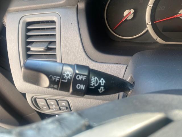 2008 Formal Black /Gray Honda Pilot EX-L 1 OWNER FL LOW-MILES 75,415 (5FNYF28548B) with an 3.5L SOHC MPFI 24-Valve i-VTEC V6 Engine engine, Automatic transmission, located at 4701 North Dixie Hwy, Pompano Beach, FL, 33064, (954) 422-2889, 26.240938, -80.123474 - OUR WEBPAGE FLORIDACARS1.COM HAS OVER 100 PHOTOS AND FREE CARFAX LINK 2008 HONDA PILOT EX-L VIN: 5FNYF28548B019659 5 F N Y F 2 8 5 4 8 B 0 1 9 6 5 9 4 DOOR WAGON/SPORT UTILITY 3.5L V6 F SOHC 24V GASOLINE FRONT WHEEL DRIVE Features ABS Brakes Air Conditioning Alloy Wheels AM/FM Stereo Automatic Trans - Photo#42