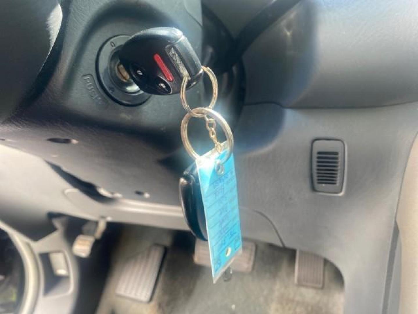 2008 Formal Black /Gray Honda Pilot EX-L 1 OWNER FL LOW-MILES 75,390 (5FNYF28548B) with an 3.5L SOHC MPFI 24-Valve i-VTEC V6 Engine engine, Automatic transmission, located at 4701 North Dixie Hwy, Pompano Beach, FL, 33064, (954) 422-2889, 26.240938, -80.123474 - OUR WEBPAGE FLORIDACARS1.COM HAS OVER 100 PHOTOS AND FREE CARFAX LINK 2008 HONDA PILOT EX-L VIN: 5FNYF28548B019659 5 F N Y F 2 8 5 4 8 B 0 1 9 6 5 9 4 DOOR WAGON/SPORT UTILITY 3.5L V6 F SOHC 24V GASOLINE FRONT WHEEL DRIVE Features ABS Brakes Air Conditioning Alloy Wheels AM/FM Stereo Automatic Trans - Photo#47