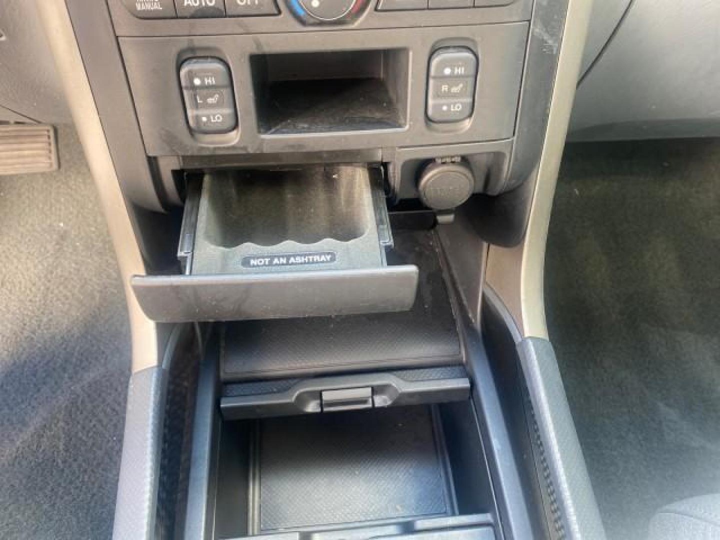 2008 Formal Black /Gray Honda Pilot EX-L 1 OWNER FL LOW-MILES 75,390 (5FNYF28548B) with an 3.5L SOHC MPFI 24-Valve i-VTEC V6 Engine engine, Automatic transmission, located at 4701 North Dixie Hwy, Pompano Beach, FL, 33064, (954) 422-2889, 26.240938, -80.123474 - OUR WEBPAGE FLORIDACARS1.COM HAS OVER 100 PHOTOS AND FREE CARFAX LINK 2008 HONDA PILOT EX-L VIN: 5FNYF28548B019659 5 F N Y F 2 8 5 4 8 B 0 1 9 6 5 9 4 DOOR WAGON/SPORT UTILITY 3.5L V6 F SOHC 24V GASOLINE FRONT WHEEL DRIVE Features ABS Brakes Air Conditioning Alloy Wheels AM/FM Stereo Automatic Trans - Photo#51