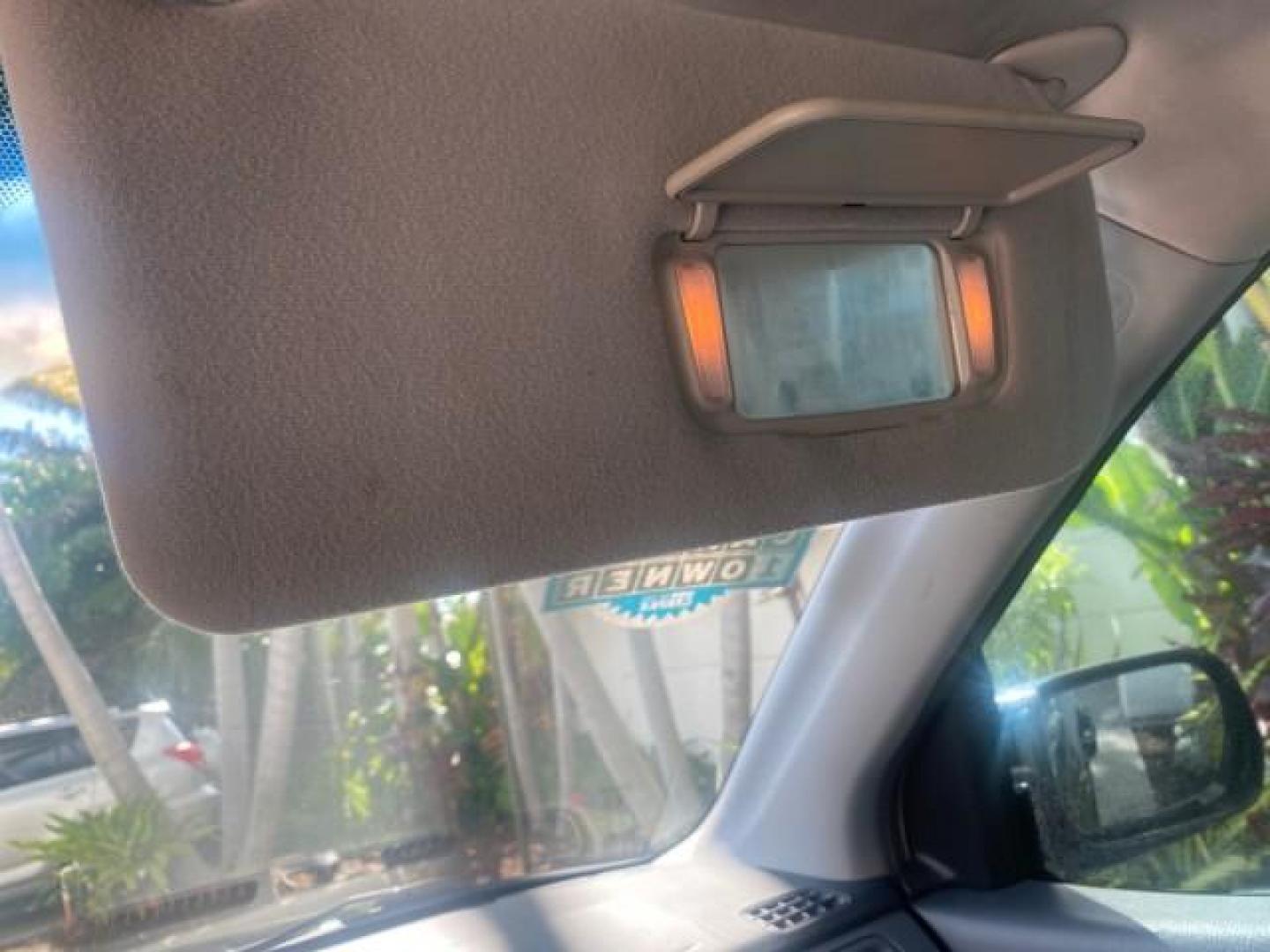2008 Formal Black /Gray Honda Pilot EX-L 1 OWNER FL LOW-MILES 75,390 (5FNYF28548B) with an 3.5L SOHC MPFI 24-Valve i-VTEC V6 Engine engine, Automatic transmission, located at 4701 North Dixie Hwy, Pompano Beach, FL, 33064, (954) 422-2889, 26.240938, -80.123474 - OUR WEBPAGE FLORIDACARS1.COM HAS OVER 100 PHOTOS AND FREE CARFAX LINK 2008 HONDA PILOT EX-L VIN: 5FNYF28548B019659 5 F N Y F 2 8 5 4 8 B 0 1 9 6 5 9 4 DOOR WAGON/SPORT UTILITY 3.5L V6 F SOHC 24V GASOLINE FRONT WHEEL DRIVE Features ABS Brakes Air Conditioning Alloy Wheels AM/FM Stereo Automatic Trans - Photo#59