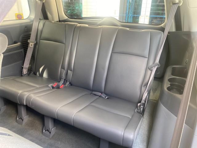 2008 Formal Black /Gray Honda Pilot EX-L 1 OWNER FL LOW-MILES 75,415 (5FNYF28548B) with an 3.5L SOHC MPFI 24-Valve i-VTEC V6 Engine engine, Automatic transmission, located at 4701 North Dixie Hwy, Pompano Beach, FL, 33064, (954) 422-2889, 26.240938, -80.123474 - OUR WEBPAGE FLORIDACARS1.COM HAS OVER 100 PHOTOS AND FREE CARFAX LINK 2008 HONDA PILOT EX-L VIN: 5FNYF28548B019659 5 F N Y F 2 8 5 4 8 B 0 1 9 6 5 9 4 DOOR WAGON/SPORT UTILITY 3.5L V6 F SOHC 24V GASOLINE FRONT WHEEL DRIVE Features ABS Brakes Air Conditioning Alloy Wheels AM/FM Stereo Automatic Trans - Photo#74