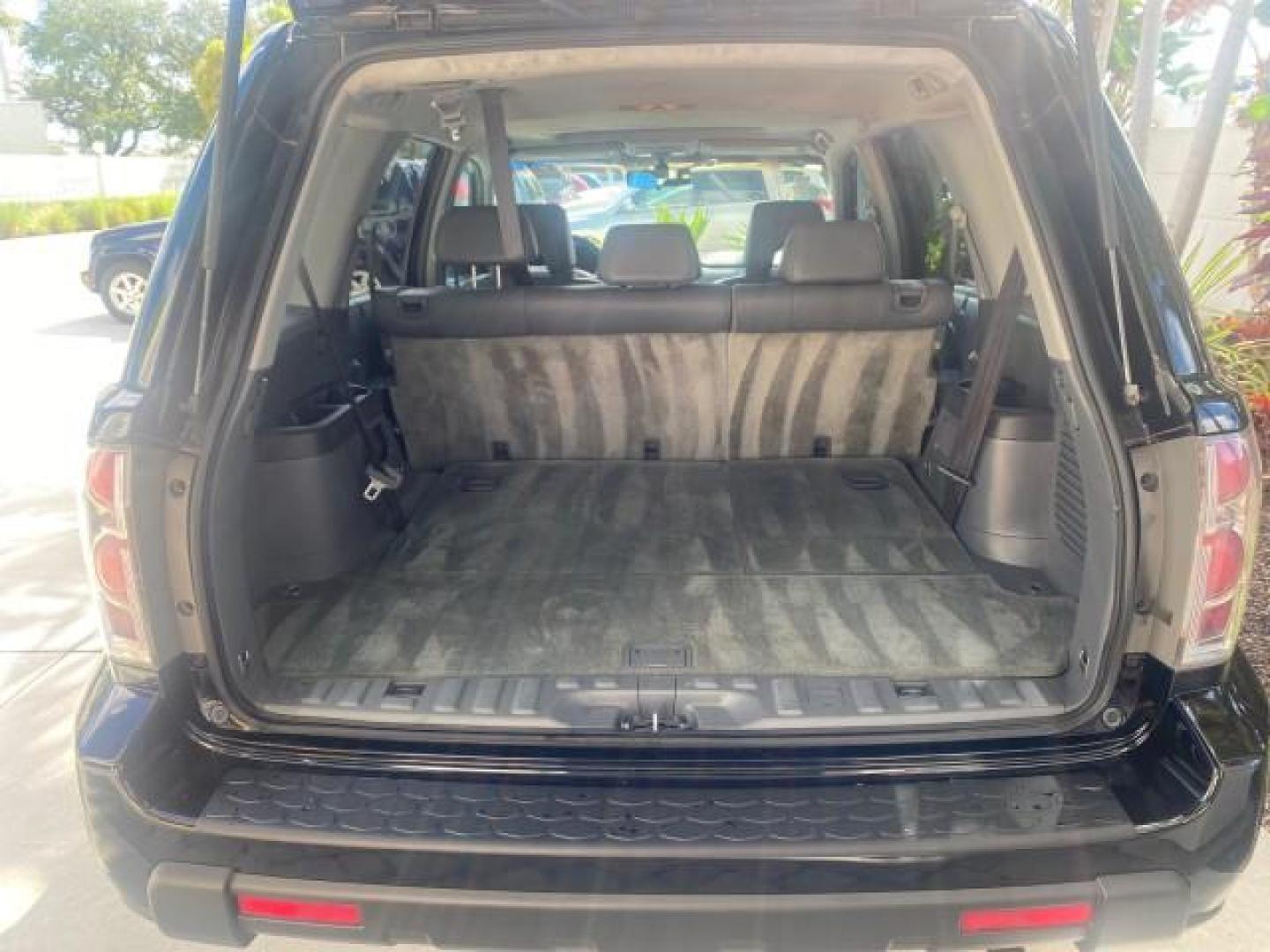 2008 Formal Black /Gray Honda Pilot EX-L 1 OWNER FL LOW-MILES 75,390 (5FNYF28548B) with an 3.5L SOHC MPFI 24-Valve i-VTEC V6 Engine engine, Automatic transmission, located at 4701 North Dixie Hwy, Pompano Beach, FL, 33064, (954) 422-2889, 26.240938, -80.123474 - OUR WEBPAGE FLORIDACARS1.COM HAS OVER 100 PHOTOS AND FREE CARFAX LINK 2008 HONDA PILOT EX-L VIN: 5FNYF28548B019659 5 F N Y F 2 8 5 4 8 B 0 1 9 6 5 9 4 DOOR WAGON/SPORT UTILITY 3.5L V6 F SOHC 24V GASOLINE FRONT WHEEL DRIVE Features ABS Brakes Air Conditioning Alloy Wheels AM/FM Stereo Automatic Trans - Photo#88