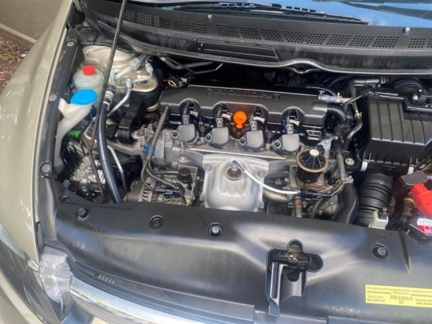 2008 Borrego Beige Metallic /Gray Honda Civic Sdn LX LOW MILES 26,917 1 OWNER (1HGFA16538L) with an 1.8L SOHC MPFI 16-Valve i-VTEC I4 Engine engine, Automatic transmission, located at 4701 North Dixie Hwy, Pompano Beach, FL, 33064, (954) 422-2889, 26.240938, -80.123474 - OUR WEBPAGE FLORIDACARS1.COM HAS OVER 100 PHOTOS AND FREE CARFAX LINK 2008 HONDA CIVIC LX VIN: 1HGFA16538L117891 1 H G F A 1 6 5 3 8 L 1 1 7 8 9 1 SEDAN 4 DR 1.8L I4 F SOHC 16V GASOLINE FRONT WHEEL DRIVE Features ABS Brakes Air Conditioning AM/FM Stereo Automatic Transmission Auxiliary Audio Input C - Photo#25