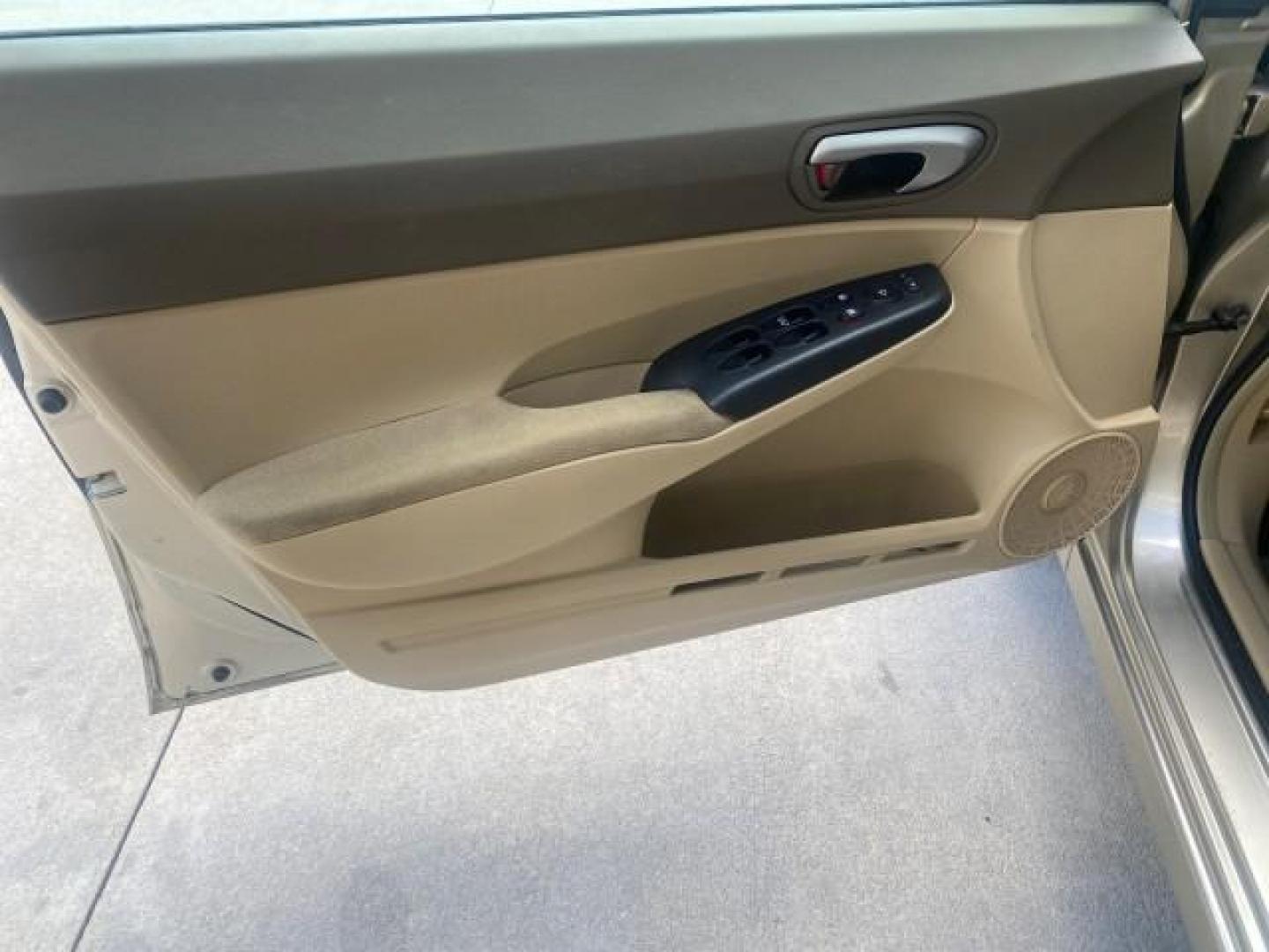2008 Borrego Beige Metallic /Gray Honda Civic Sdn LX LOW MILES 26,917 1 OWNER (1HGFA16538L) with an 1.8L SOHC MPFI 16-Valve i-VTEC I4 Engine engine, Automatic transmission, located at 4701 North Dixie Hwy, Pompano Beach, FL, 33064, (954) 422-2889, 26.240938, -80.123474 - OUR WEBPAGE FLORIDACARS1.COM HAS OVER 100 PHOTOS AND FREE CARFAX LINK 2008 HONDA CIVIC LX VIN: 1HGFA16538L117891 1 H G F A 1 6 5 3 8 L 1 1 7 8 9 1 SEDAN 4 DR 1.8L I4 F SOHC 16V GASOLINE FRONT WHEEL DRIVE Features ABS Brakes Air Conditioning AM/FM Stereo Automatic Transmission Auxiliary Audio Input C - Photo#31