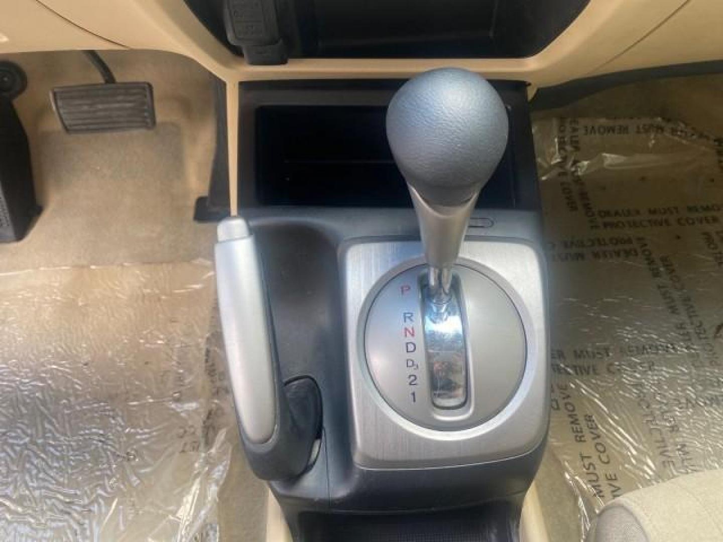 2008 Borrego Beige Metallic /Gray Honda Civic Sdn LX LOW MILES 26,917 1 OWNER (1HGFA16538L) with an 1.8L SOHC MPFI 16-Valve i-VTEC I4 Engine engine, Automatic transmission, located at 4701 North Dixie Hwy, Pompano Beach, FL, 33064, (954) 422-2889, 26.240938, -80.123474 - OUR WEBPAGE FLORIDACARS1.COM HAS OVER 100 PHOTOS AND FREE CARFAX LINK 2008 HONDA CIVIC LX VIN: 1HGFA16538L117891 1 H G F A 1 6 5 3 8 L 1 1 7 8 9 1 SEDAN 4 DR 1.8L I4 F SOHC 16V GASOLINE FRONT WHEEL DRIVE Features ABS Brakes Air Conditioning AM/FM Stereo Automatic Transmission Auxiliary Audio Input C - Photo#46
