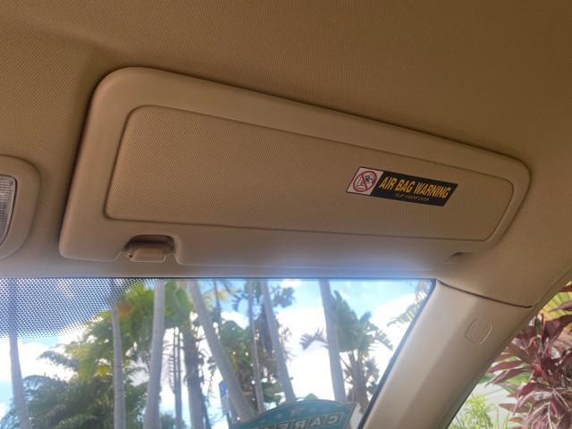 2008 Borrego Beige Metallic /Gray Honda Civic Sdn LX LOW MILES 26,922 1 OWNER (1HGFA16538L) with an 1.8L SOHC MPFI 16-Valve i-VTEC I4 Engine engine, Automatic transmission, located at 4701 North Dixie Hwy, Pompano Beach, FL, 33064, (954) 422-2889, 26.240938, -80.123474 - OUR WEBPAGE FLORIDACARS1.COM HAS OVER 100 PHOTOS AND FREE CARFAX LINK 2008 HONDA CIVIC LX VIN: 1HGFA16538L117891 1 H G F A 1 6 5 3 8 L 1 1 7 8 9 1 SEDAN 4 DR 1.8L I4 F SOHC 16V GASOLINE FRONT WHEEL DRIVE Features ABS Brakes Air Conditioning AM/FM Stereo Automatic Transmission Auxiliary Audio Input C - Photo#52