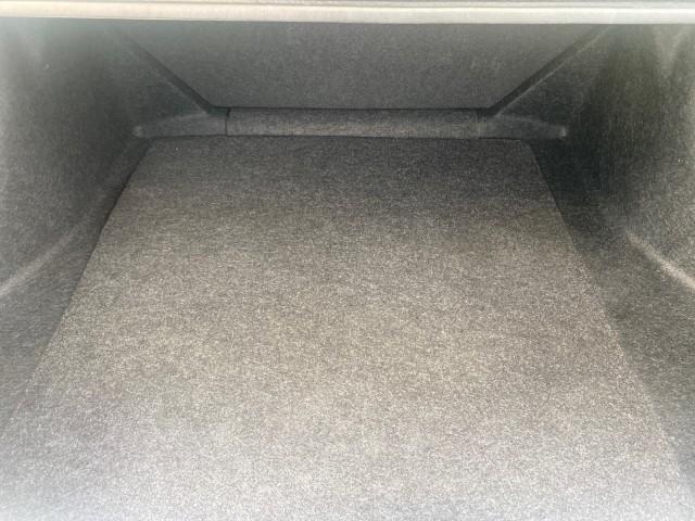 2008 Borrego Beige Metallic /Gray Honda Civic Sdn LX LOW MILES 26,922 1 OWNER (1HGFA16538L) with an 1.8L SOHC MPFI 16-Valve i-VTEC I4 Engine engine, Automatic transmission, located at 4701 North Dixie Hwy, Pompano Beach, FL, 33064, (954) 422-2889, 26.240938, -80.123474 - OUR WEBPAGE FLORIDACARS1.COM HAS OVER 100 PHOTOS AND FREE CARFAX LINK 2008 HONDA CIVIC LX VIN: 1HGFA16538L117891 1 H G F A 1 6 5 3 8 L 1 1 7 8 9 1 SEDAN 4 DR 1.8L I4 F SOHC 16V GASOLINE FRONT WHEEL DRIVE Features ABS Brakes Air Conditioning AM/FM Stereo Automatic Transmission Auxiliary Audio Input C - Photo#82