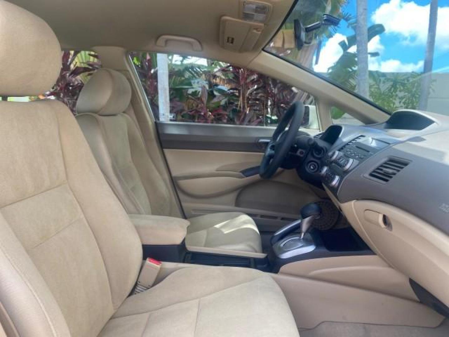 2008 Borrego Beige Metallic /Gray Honda Civic Sdn LX LOW MILES 26,917 1 OWNER (1HGFA16538L) with an 1.8L SOHC MPFI 16-Valve i-VTEC I4 Engine engine, Automatic transmission, located at 4701 North Dixie Hwy, Pompano Beach, FL, 33064, (954) 422-2889, 26.240938, -80.123474 - OUR WEBPAGE FLORIDACARS1.COM HAS OVER 100 PHOTOS AND FREE CARFAX LINK 2008 HONDA CIVIC LX VIN: 1HGFA16538L117891 1 H G F A 1 6 5 3 8 L 1 1 7 8 9 1 SEDAN 4 DR 1.8L I4 F SOHC 16V GASOLINE FRONT WHEEL DRIVE Features ABS Brakes Air Conditioning AM/FM Stereo Automatic Transmission Auxiliary Audio Input C - Photo#92
