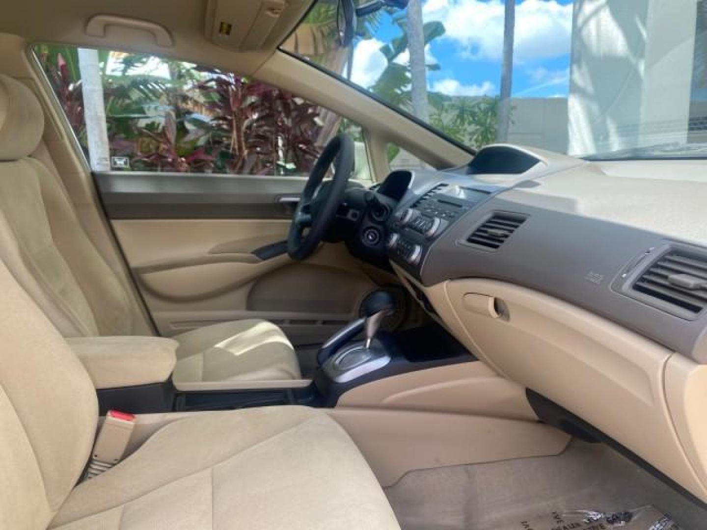 2008 Borrego Beige Metallic /Gray Honda Civic Sdn LX LOW MILES 26,917 1 OWNER (1HGFA16538L) with an 1.8L SOHC MPFI 16-Valve i-VTEC I4 Engine engine, Automatic transmission, located at 4701 North Dixie Hwy, Pompano Beach, FL, 33064, (954) 422-2889, 26.240938, -80.123474 - OUR WEBPAGE FLORIDACARS1.COM HAS OVER 100 PHOTOS AND FREE CARFAX LINK 2008 HONDA CIVIC LX VIN: 1HGFA16538L117891 1 H G F A 1 6 5 3 8 L 1 1 7 8 9 1 SEDAN 4 DR 1.8L I4 F SOHC 16V GASOLINE FRONT WHEEL DRIVE Features ABS Brakes Air Conditioning AM/FM Stereo Automatic Transmission Auxiliary Audio Input C - Photo#94