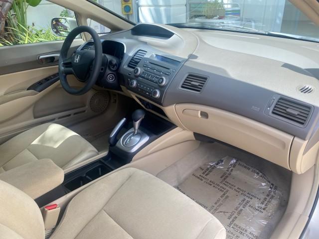 2008 Borrego Beige Metallic /Gray Honda Civic Sdn LX LOW MILES 26,922 1 OWNER (1HGFA16538L) with an 1.8L SOHC MPFI 16-Valve i-VTEC I4 Engine engine, Automatic transmission, located at 4701 North Dixie Hwy, Pompano Beach, FL, 33064, (954) 422-2889, 26.240938, -80.123474 - OUR WEBPAGE FLORIDACARS1.COM HAS OVER 100 PHOTOS AND FREE CARFAX LINK 2008 HONDA CIVIC LX VIN: 1HGFA16538L117891 1 H G F A 1 6 5 3 8 L 1 1 7 8 9 1 SEDAN 4 DR 1.8L I4 F SOHC 16V GASOLINE FRONT WHEEL DRIVE Features ABS Brakes Air Conditioning AM/FM Stereo Automatic Transmission Auxiliary Audio Input C - Photo#95