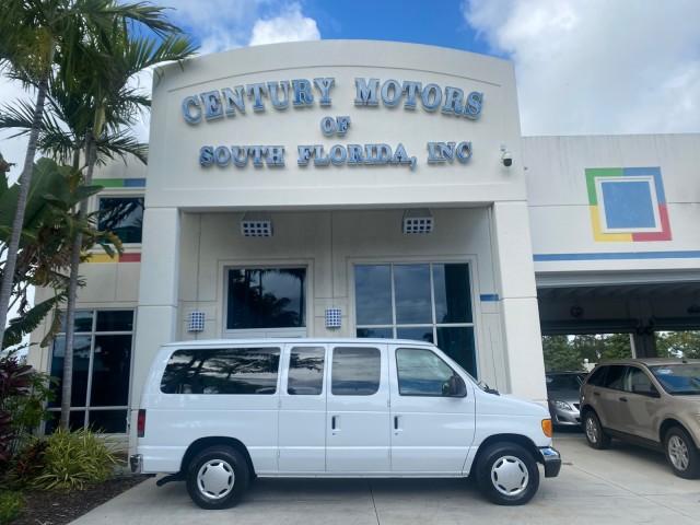 photo of 2006 Ford Econoline Wagon XLT LOW MILES 27,333 8 PASS