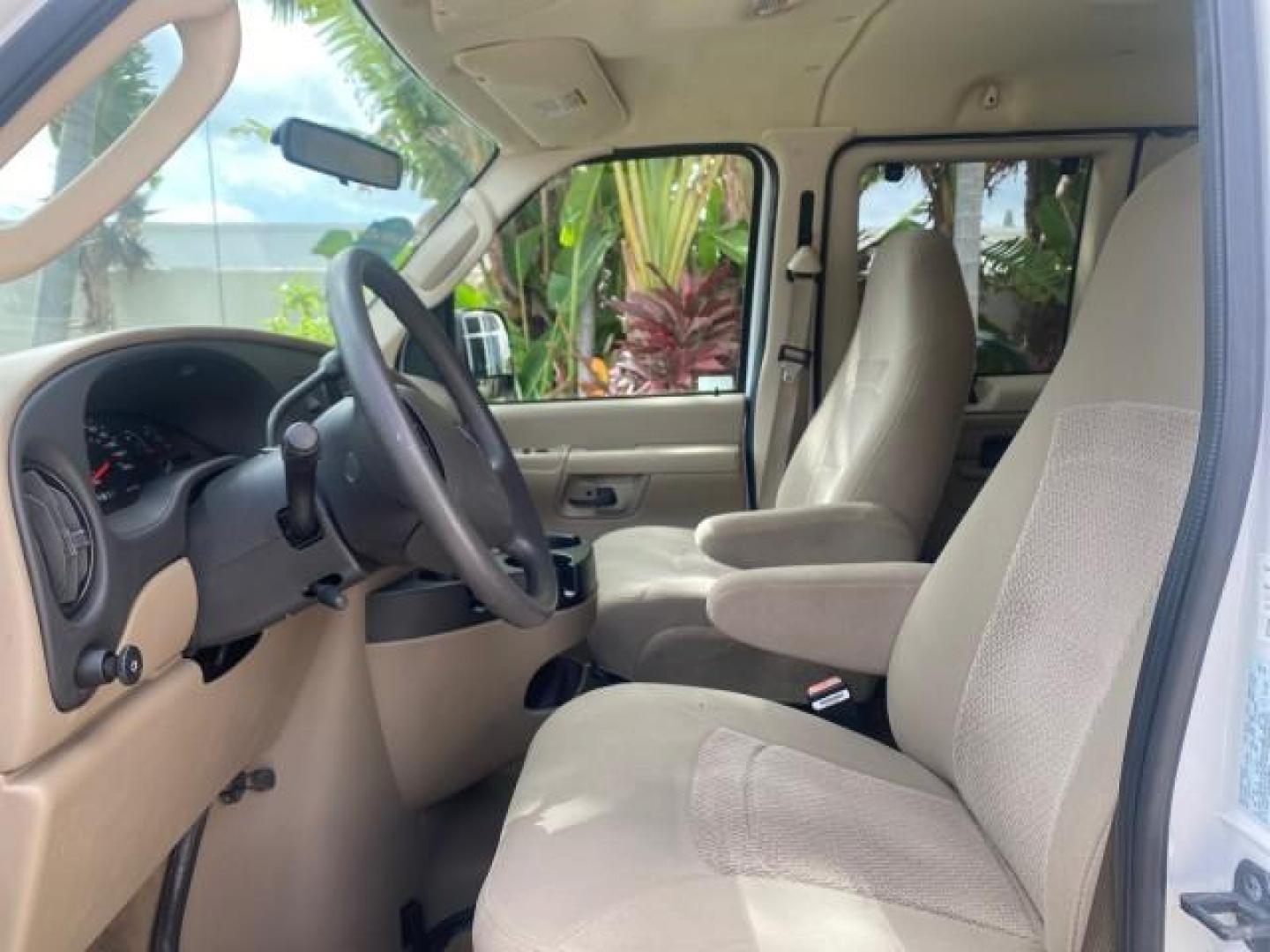 2006 Oxford White /Medium Flint Ford Econoline Wagon XLT LOW MILES 27,333 8 PASS (1FMRE11L86D) with an 5.4L EFI V8 Engine engine, Automatic transmission, located at 4701 North Dixie Hwy, Pompano Beach, FL, 33064, (954) 422-2889, 26.240938, -80.123474 - OUR WEBPAGE FLORIDACARS1.COM HAS OVER 100 PHOTOS AND FREE CARFAX LINK 2006 FORD E-SERIES E-150 XL - DUAL AIR 8 PASSENGER XL VIN: 1FMRE11L86DA99672 1 F M R E 1 1 L 8 6 D A 9 9 6 7 2 VAN 5.4L V8 F GASOLINE REAR WHEEL DRIVE Features ABS Brakes Air Conditioning AM/FM Stereo Automatic Transmission Runnin - Photo#34