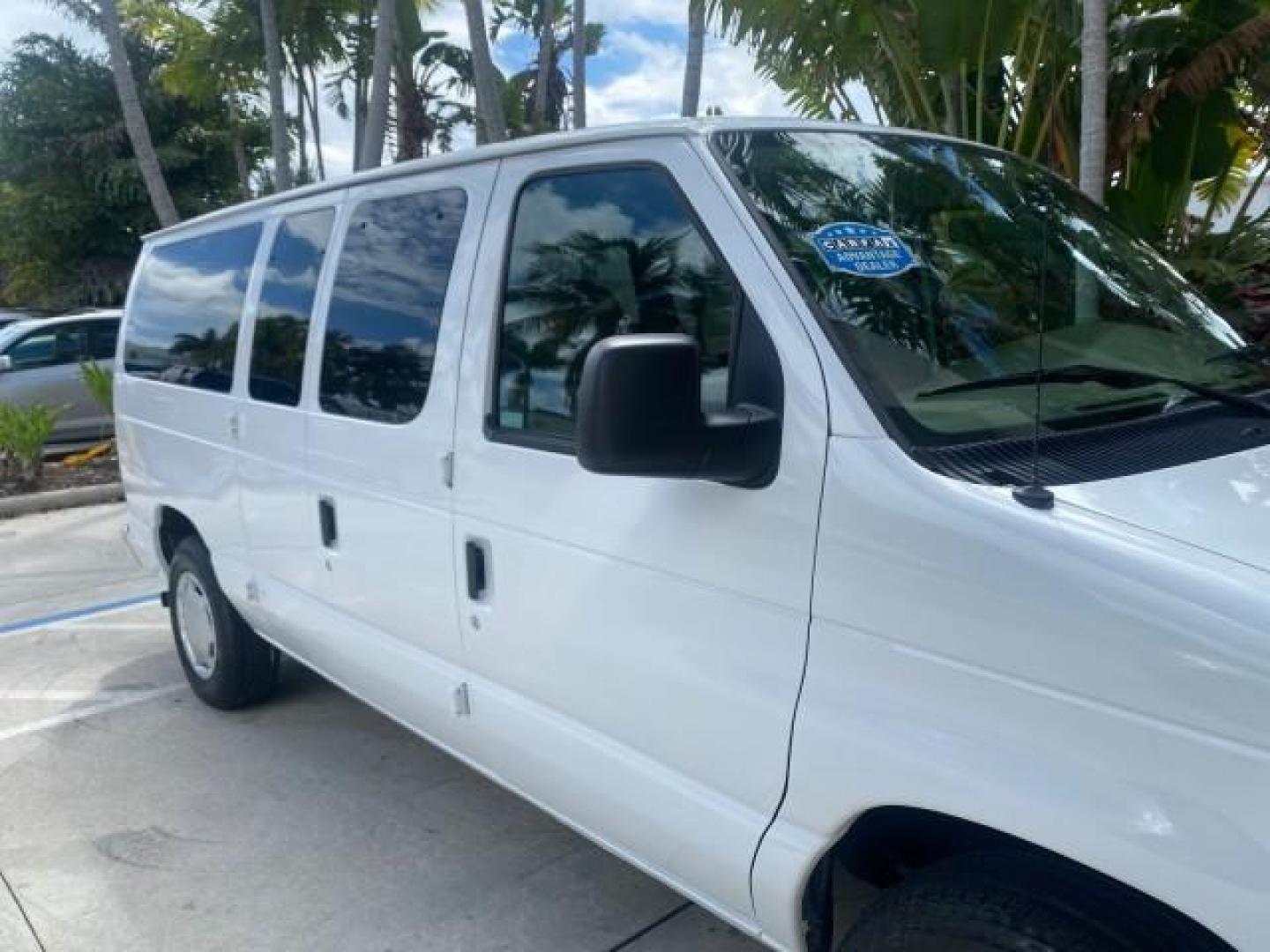 2006 Oxford White /Medium Flint Ford Econoline Wagon XLT LOW MILES 27,333 8 PASS (1FMRE11L86D) with an 5.4L EFI V8 Engine engine, Automatic transmission, located at 4701 North Dixie Hwy, Pompano Beach, FL, 33064, (954) 422-2889, 26.240938, -80.123474 - OUR WEBPAGE FLORIDACARS1.COM HAS OVER 100 PHOTOS AND FREE CARFAX LINK 2006 FORD E-SERIES E-150 XL - DUAL AIR 8 PASSENGER XL VIN: 1FMRE11L86DA99672 1 F M R E 1 1 L 8 6 D A 9 9 6 7 2 VAN 5.4L V8 F GASOLINE REAR WHEEL DRIVE Features ABS Brakes Air Conditioning AM/FM Stereo Automatic Transmission Runnin - Photo#98