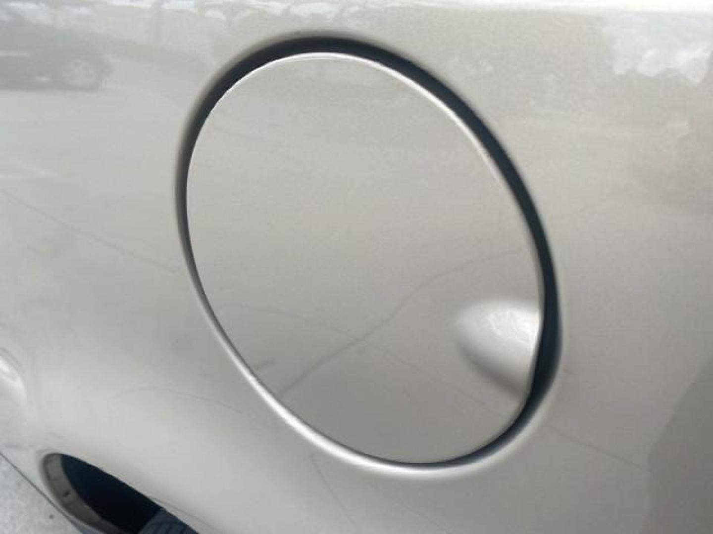 2007 Gold Mist Metallic /Cashmere Chevrolet Uplander LT LOW MILES 56,861 (1GNDV33197D) with an 3.9L V6 SFI Engine engine, Automatic transmission, located at 4701 North Dixie Hwy, Pompano Beach, FL, 33064, (954) 422-2889, 26.240938, -80.123474 - OUR WEBPAGE FLORIDACARS1.COM HAS OVER 100 PHOTOS AND FREE CARFAX LINK 2007 CHEVROLET UPLANDER LT VIN: 1GNDV33197D148165 1 G N D V 3 3 1 9 7 D 1 4 8 1 6 5 VAN 3.9L V6 F GASOLINE FRONT WHEEL DRIVE Features ABS Brakes Air Conditioning Alloy Wheels AM/FM Stereo Automatic Transmission CD Audio Cruise Con - Photo#71