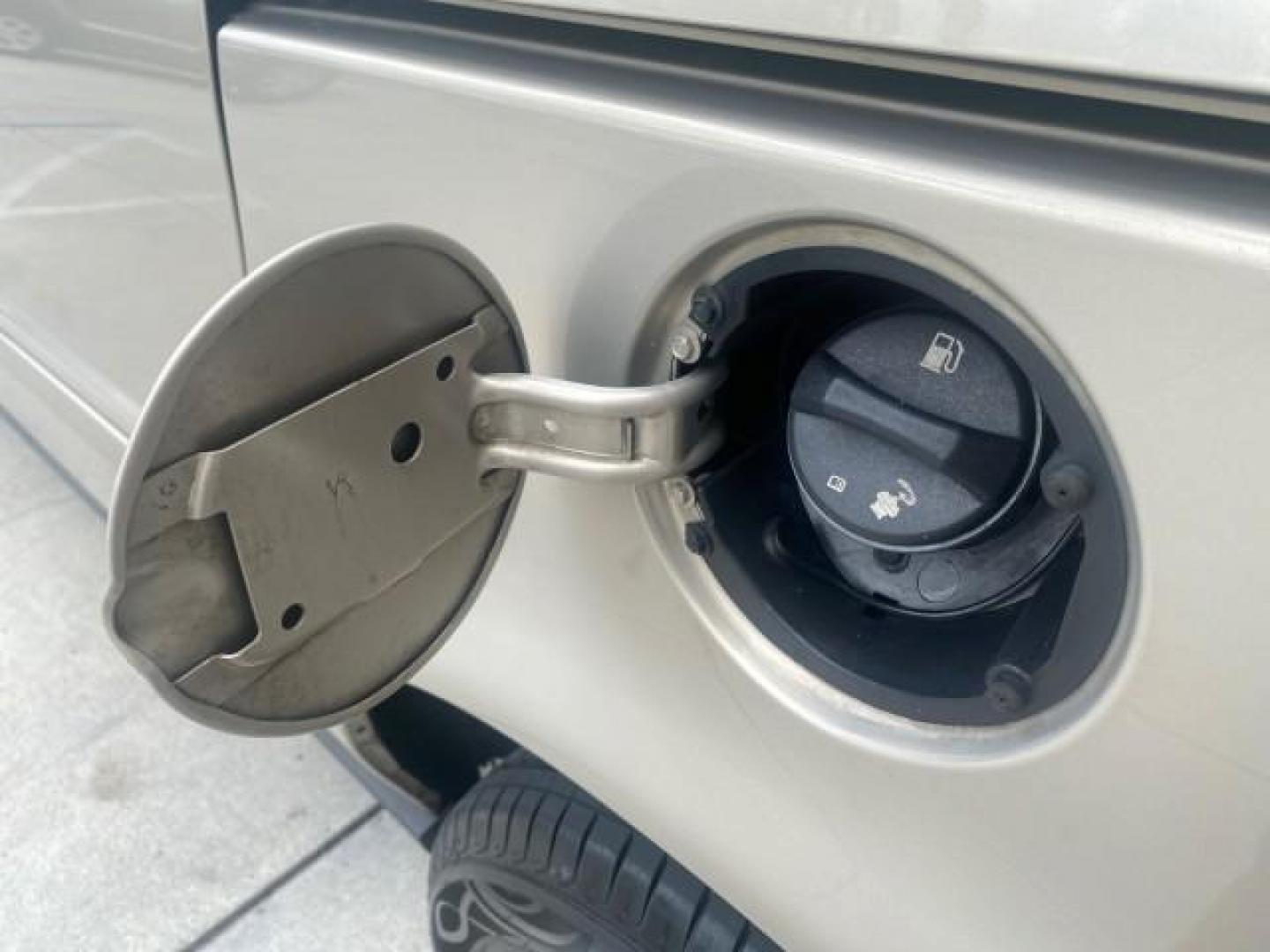 2007 Gold Mist Metallic /Cashmere Chevrolet Uplander LT LOW MILES 56,861 (1GNDV33197D) with an 3.9L V6 SFI Engine engine, Automatic transmission, located at 4701 North Dixie Hwy, Pompano Beach, FL, 33064, (954) 422-2889, 26.240938, -80.123474 - OUR WEBPAGE FLORIDACARS1.COM HAS OVER 100 PHOTOS AND FREE CARFAX LINK 2007 CHEVROLET UPLANDER LT VIN: 1GNDV33197D148165 1 G N D V 3 3 1 9 7 D 1 4 8 1 6 5 VAN 3.9L V6 F GASOLINE FRONT WHEEL DRIVE Features ABS Brakes Air Conditioning Alloy Wheels AM/FM Stereo Automatic Transmission CD Audio Cruise Con - Photo#72