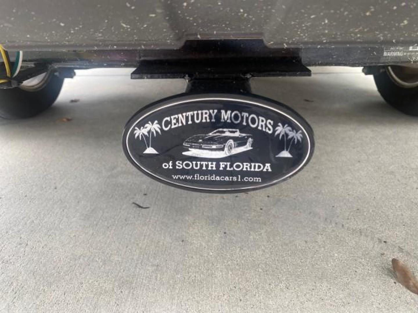 2007 Gold Mist Metallic /Cashmere Chevrolet Uplander LT LOW MILES 56,861 (1GNDV33197D) with an 3.9L V6 SFI Engine engine, Automatic transmission, located at 4701 North Dixie Hwy, Pompano Beach, FL, 33064, (954) 422-2889, 26.240938, -80.123474 - OUR WEBPAGE FLORIDACARS1.COM HAS OVER 100 PHOTOS AND FREE CARFAX LINK 2007 CHEVROLET UPLANDER LT VIN: 1GNDV33197D148165 1 G N D V 3 3 1 9 7 D 1 4 8 1 6 5 VAN 3.9L V6 F GASOLINE FRONT WHEEL DRIVE Features ABS Brakes Air Conditioning Alloy Wheels AM/FM Stereo Automatic Transmission CD Audio Cruise Con - Photo#79