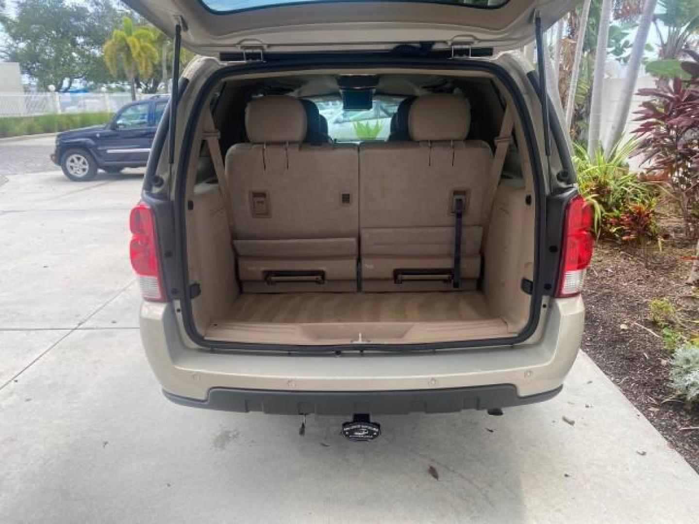 2007 Gold Mist Metallic /Cashmere Chevrolet Uplander LT LOW MILES 56,861 (1GNDV33197D) with an 3.9L V6 SFI Engine engine, Automatic transmission, located at 4701 North Dixie Hwy, Pompano Beach, FL, 33064, (954) 422-2889, 26.240938, -80.123474 - OUR WEBPAGE FLORIDACARS1.COM HAS OVER 100 PHOTOS AND FREE CARFAX LINK 2007 CHEVROLET UPLANDER LT VIN: 1GNDV33197D148165 1 G N D V 3 3 1 9 7 D 1 4 8 1 6 5 VAN 3.9L V6 F GASOLINE FRONT WHEEL DRIVE Features ABS Brakes Air Conditioning Alloy Wheels AM/FM Stereo Automatic Transmission CD Audio Cruise Con - Photo#84