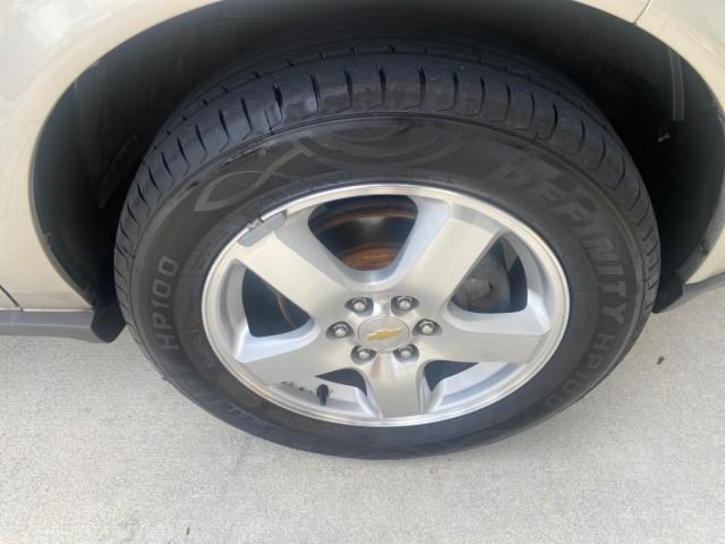 2007 Gold Mist Metallic /Cashmere Chevrolet Uplander LT LOW MILES 56,861 (1GNDV33197D) with an 3.9L V6 SFI Engine engine, Automatic transmission, located at 4701 North Dixie Hwy, Pompano Beach, FL, 33064, (954) 422-2889, 26.240938, -80.123474 - OUR WEBPAGE FLORIDACARS1.COM HAS OVER 100 PHOTOS AND FREE CARFAX LINK 2007 CHEVROLET UPLANDER LT VIN: 1GNDV33197D148165 1 G N D V 3 3 1 9 7 D 1 4 8 1 6 5 VAN 3.9L V6 F GASOLINE FRONT WHEEL DRIVE Features ABS Brakes Air Conditioning Alloy Wheels AM/FM Stereo Automatic Transmission CD Audio Cruise Con - Photo#87