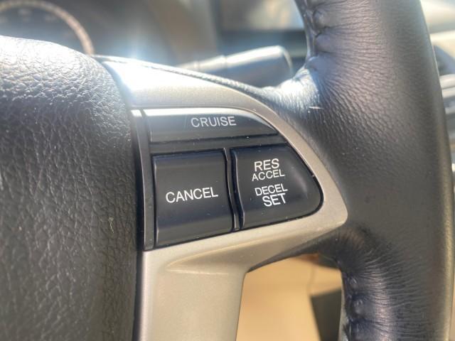 2010 Crystal Black Pearl /Ivory Honda Accord Sdn EX-L LOW MILES 68,167 (1HGCP3F8XAA) with an 3.5L SOHC MPFI 24-Valve i-VTEC V6 Engine engine, Automatic transmission, located at 4701 North Dixie Hwy, Pompano Beach, FL, 33064, (954) 422-2889, 26.240938, -80.123474 - OUR WEBPAGE FLORIDACARS1.COM HAS OVER 100 PHOTOS AND FREE CARFAX LINK 2010 HONDA ACCORD EX-L V6 VIN: 1HGCP3F8XAA027761 1 H G C P 3 F 8 X A A 0 2 7 7 6 1 SEDAN 4 DR 3.5L V6 F SOHC 24V GASOLINE FRONT WHEEL DRIVE Features ABS Brakes Air Conditioning Alloy Wheels AM/FM Stereo Automatic Transmission Auxi - Photo#40