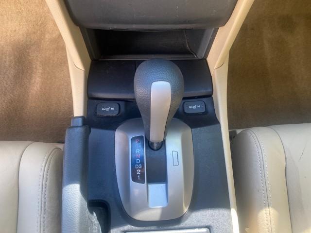 2010 Crystal Black Pearl /Ivory Honda Accord Sdn EX-L LOW MILES 68,167 (1HGCP3F8XAA) with an 3.5L SOHC MPFI 24-Valve i-VTEC V6 Engine engine, Automatic transmission, located at 4701 North Dixie Hwy, Pompano Beach, FL, 33064, (954) 422-2889, 26.240938, -80.123474 - OUR WEBPAGE FLORIDACARS1.COM HAS OVER 100 PHOTOS AND FREE CARFAX LINK 2010 HONDA ACCORD EX-L V6 VIN: 1HGCP3F8XAA027761 1 H G C P 3 F 8 X A A 0 2 7 7 6 1 SEDAN 4 DR 3.5L V6 F SOHC 24V GASOLINE FRONT WHEEL DRIVE Features ABS Brakes Air Conditioning Alloy Wheels AM/FM Stereo Automatic Transmission Auxi - Photo#50