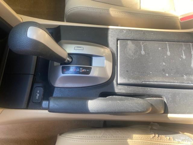 2010 Crystal Black Pearl /Ivory Honda Accord Sdn EX-L LOW MILES 68,167 (1HGCP3F8XAA) with an 3.5L SOHC MPFI 24-Valve i-VTEC V6 Engine engine, Automatic transmission, located at 4701 North Dixie Hwy, Pompano Beach, FL, 33064, (954) 422-2889, 26.240938, -80.123474 - OUR WEBPAGE FLORIDACARS1.COM HAS OVER 100 PHOTOS AND FREE CARFAX LINK 2010 HONDA ACCORD EX-L V6 VIN: 1HGCP3F8XAA027761 1 H G C P 3 F 8 X A A 0 2 7 7 6 1 SEDAN 4 DR 3.5L V6 F SOHC 24V GASOLINE FRONT WHEEL DRIVE Features ABS Brakes Air Conditioning Alloy Wheels AM/FM Stereo Automatic Transmission Auxi - Photo#52