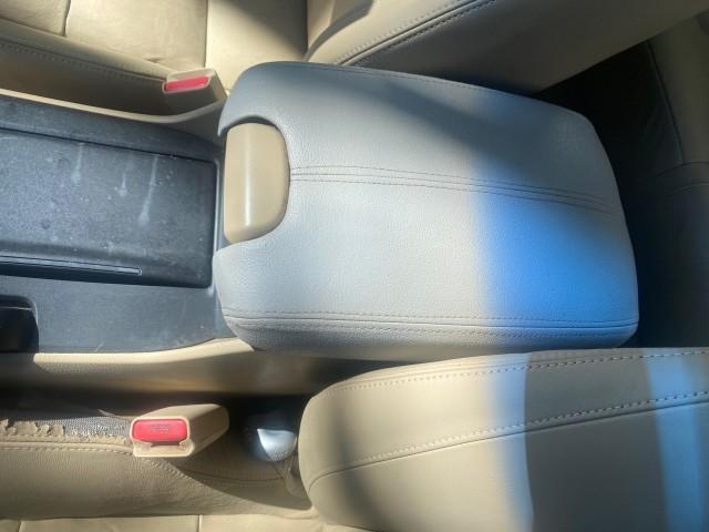 2010 Crystal Black Pearl /Ivory Honda Accord Sdn EX-L LOW MILES 68,167 (1HGCP3F8XAA) with an 3.5L SOHC MPFI 24-Valve i-VTEC V6 Engine engine, Automatic transmission, located at 4701 North Dixie Hwy, Pompano Beach, FL, 33064, (954) 422-2889, 26.240938, -80.123474 - OUR WEBPAGE FLORIDACARS1.COM HAS OVER 100 PHOTOS AND FREE CARFAX LINK 2010 HONDA ACCORD EX-L V6 VIN: 1HGCP3F8XAA027761 1 H G C P 3 F 8 X A A 0 2 7 7 6 1 SEDAN 4 DR 3.5L V6 F SOHC 24V GASOLINE FRONT WHEEL DRIVE Features ABS Brakes Air Conditioning Alloy Wheels AM/FM Stereo Automatic Transmission Auxi - Photo#53