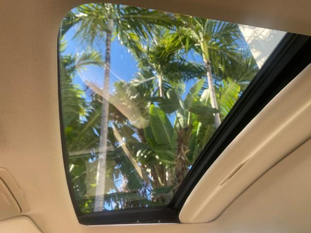 2010 Crystal Black Pearl /Ivory Honda Accord Sdn EX-L LOW MILES 68,167 (1HGCP3F8XAA) with an 3.5L SOHC MPFI 24-Valve i-VTEC V6 Engine engine, Automatic transmission, located at 4701 North Dixie Hwy, Pompano Beach, FL, 33064, (954) 422-2889, 26.240938, -80.123474 - OUR WEBPAGE FLORIDACARS1.COM HAS OVER 100 PHOTOS AND FREE CARFAX LINK 2010 HONDA ACCORD EX-L V6 VIN: 1HGCP3F8XAA027761 1 H G C P 3 F 8 X A A 0 2 7 7 6 1 SEDAN 4 DR 3.5L V6 F SOHC 24V GASOLINE FRONT WHEEL DRIVE Features ABS Brakes Air Conditioning Alloy Wheels AM/FM Stereo Automatic Transmission Auxi - Photo#61