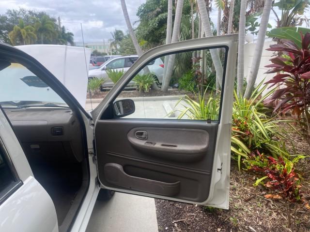 2002 White /Gray Kia Sportage SUV LOW MILES 37,688 (KNDJB723325) with an 2.0L DOHC MPFI 16-Valve Inline 4-Cyl Engine engine, Automatic transmission, located at 4701 North Dixie Hwy, Pompano Beach, FL, 33064, (954) 422-2889, 26.240938, -80.123474 - OUR WEBPAGE FLORIDACARS1.COM HAS OVER 100 PHOTOS AND FREE CARFAX LINK 2002 KIA SPORTAGE VIN: KNDJB723325123795 K N D J B 7 2 3 3 2 5 1 2 3 7 9 5 4 DOOR WAGON/SPORT UTILITY 2.0L I4 F DOHC 16V GASOLINE REAR WHEEL DRIVE Features Air Conditioning Alloy Wheels AM/FM Stereo Automatic Transmission CD Audio - Photo#11