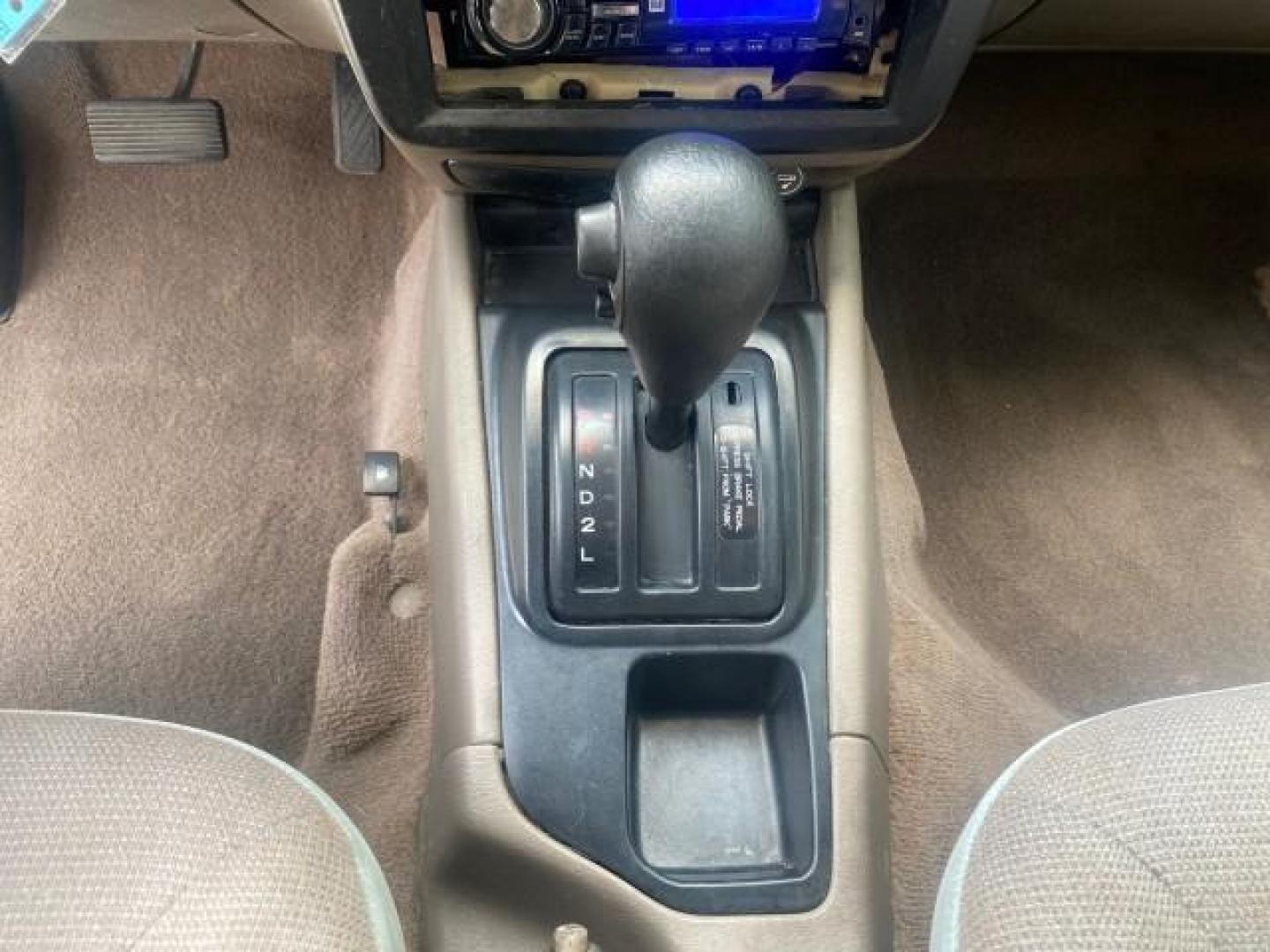 2002 White /Gray Kia Sportage SUV LOW MILES 37,679 (KNDJB723325) with an 2.0L DOHC MPFI 16-Valve Inline 4-Cyl Engine engine, Automatic transmission, located at 4701 North Dixie Hwy, Pompano Beach, FL, 33064, (954) 422-2889, 26.240938, -80.123474 - OUR WEBPAGE FLORIDACARS1.COM HAS OVER 100 PHOTOS AND FREE CARFAX LINK 2002 KIA SPORTAGE VIN: KNDJB723325123795 K N D J B 7 2 3 3 2 5 1 2 3 7 9 5 4 DOOR WAGON/SPORT UTILITY 2.0L I4 F DOHC 16V GASOLINE REAR WHEEL DRIVE Features Air Conditioning Alloy Wheels AM/FM Stereo Automatic Transmission CD Audio - Photo#48