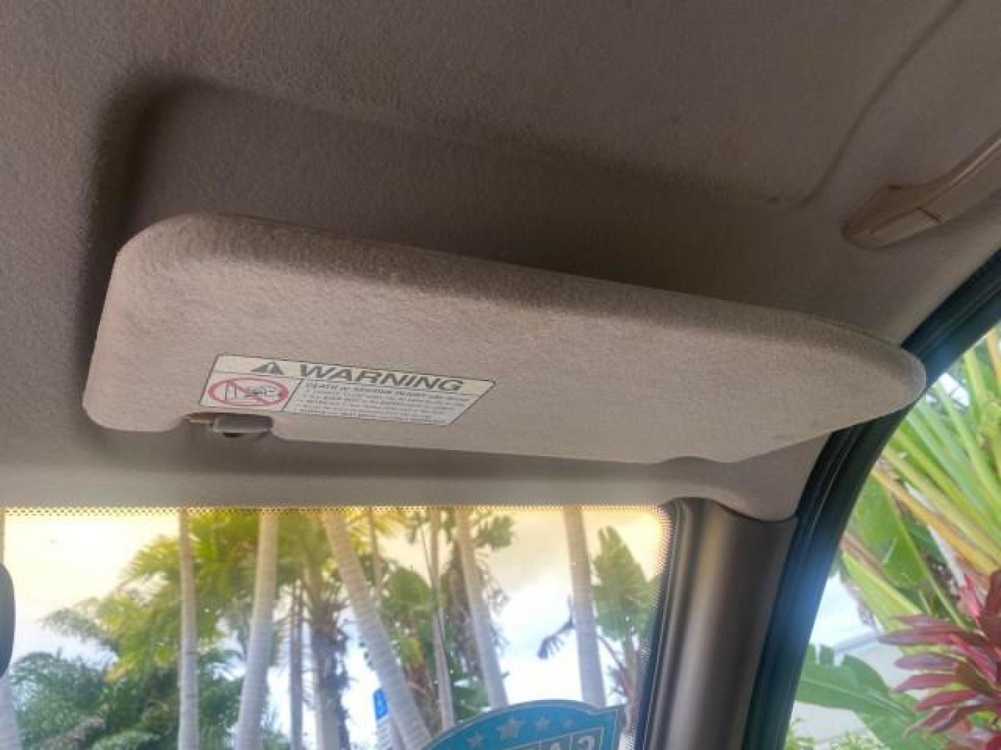 2002 White /Gray Kia Sportage SUV LOW MILES 37,679 (KNDJB723325) with an 2.0L DOHC MPFI 16-Valve Inline 4-Cyl Engine engine, Automatic transmission, located at 4701 North Dixie Hwy, Pompano Beach, FL, 33064, (954) 422-2889, 26.240938, -80.123474 - OUR WEBPAGE FLORIDACARS1.COM HAS OVER 100 PHOTOS AND FREE CARFAX LINK 2002 KIA SPORTAGE VIN: KNDJB723325123795 K N D J B 7 2 3 3 2 5 1 2 3 7 9 5 4 DOOR WAGON/SPORT UTILITY 2.0L I4 F DOHC 16V GASOLINE REAR WHEEL DRIVE Features Air Conditioning Alloy Wheels AM/FM Stereo Automatic Transmission CD Audio - Photo#53