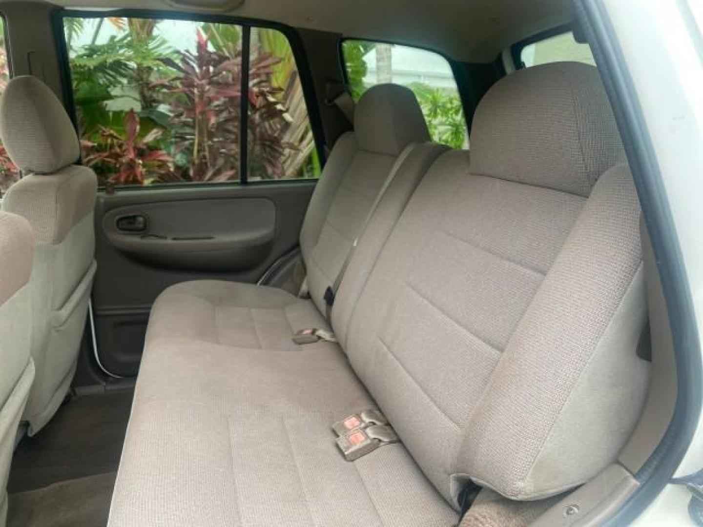 2002 White /Gray Kia Sportage SUV LOW MILES 37,679 (KNDJB723325) with an 2.0L DOHC MPFI 16-Valve Inline 4-Cyl Engine engine, Automatic transmission, located at 4701 North Dixie Hwy, Pompano Beach, FL, 33064, (954) 422-2889, 26.240938, -80.123474 - OUR WEBPAGE FLORIDACARS1.COM HAS OVER 100 PHOTOS AND FREE CARFAX LINK 2002 KIA SPORTAGE VIN: KNDJB723325123795 K N D J B 7 2 3 3 2 5 1 2 3 7 9 5 4 DOOR WAGON/SPORT UTILITY 2.0L I4 F DOHC 16V GASOLINE REAR WHEEL DRIVE Features Air Conditioning Alloy Wheels AM/FM Stereo Automatic Transmission CD Audio - Photo#57