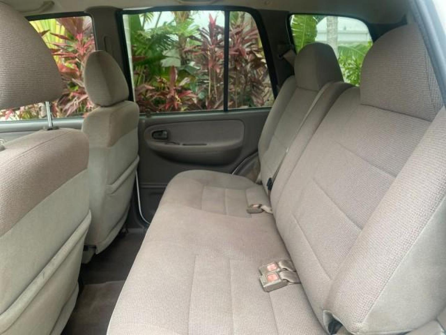 2002 White /Gray Kia Sportage SUV LOW MILES 37,679 (KNDJB723325) with an 2.0L DOHC MPFI 16-Valve Inline 4-Cyl Engine engine, Automatic transmission, located at 4701 North Dixie Hwy, Pompano Beach, FL, 33064, (954) 422-2889, 26.240938, -80.123474 - OUR WEBPAGE FLORIDACARS1.COM HAS OVER 100 PHOTOS AND FREE CARFAX LINK 2002 KIA SPORTAGE VIN: KNDJB723325123795 K N D J B 7 2 3 3 2 5 1 2 3 7 9 5 4 DOOR WAGON/SPORT UTILITY 2.0L I4 F DOHC 16V GASOLINE REAR WHEEL DRIVE Features Air Conditioning Alloy Wheels AM/FM Stereo Automatic Transmission CD Audio - Photo#59